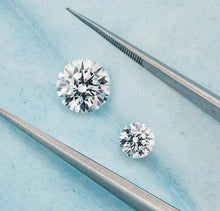 Afbeelding in Gallery-weergave laden, Verkoop van losse briljant geslepen diamanten in alle maten bij Diamond &amp; Jewels Amstrdam
