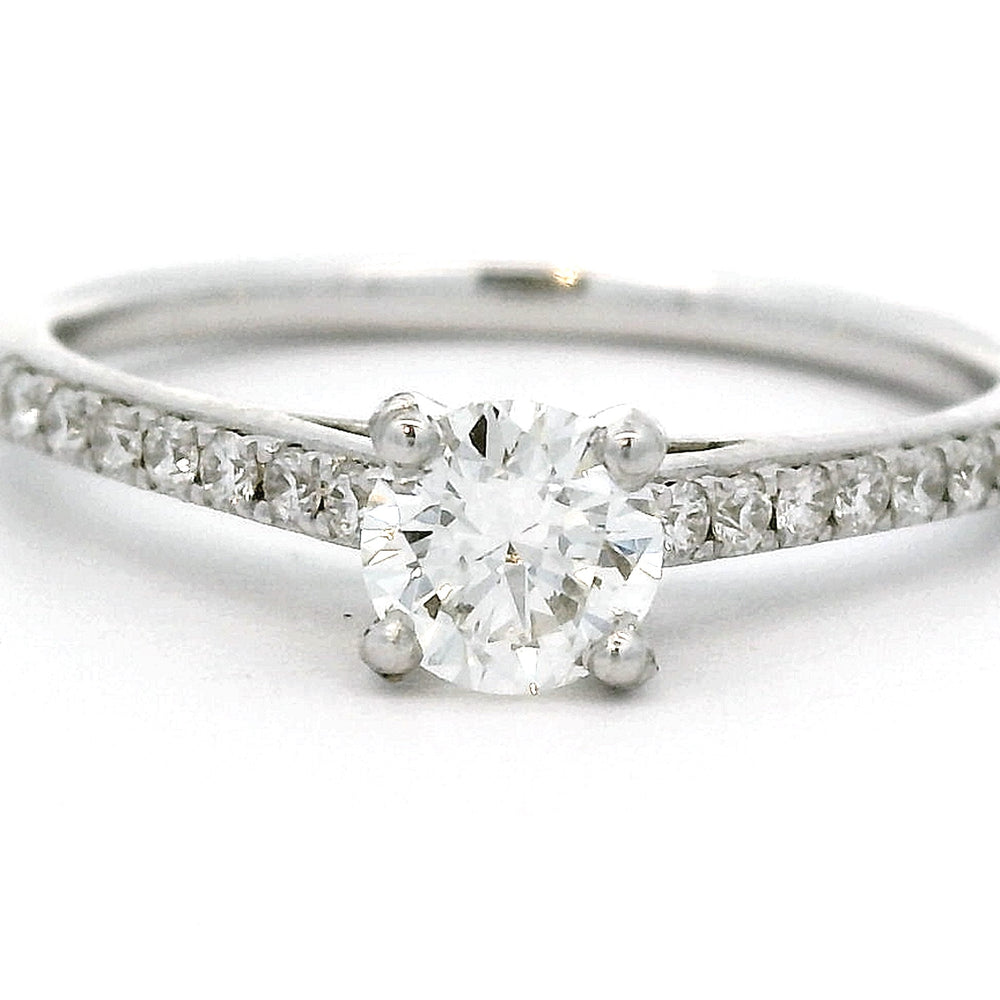 
                      
                        Wit gouden solitair pavé ring Noa R 10770
                      
                    