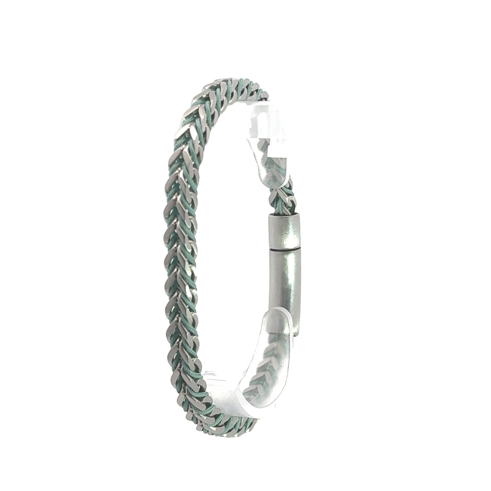 
                      
                        Herenarmband van stainless steel en zeegroen koord. Lengte: 20 cm Breedte: 1 cm Dikte: 1 cm
                      
                    