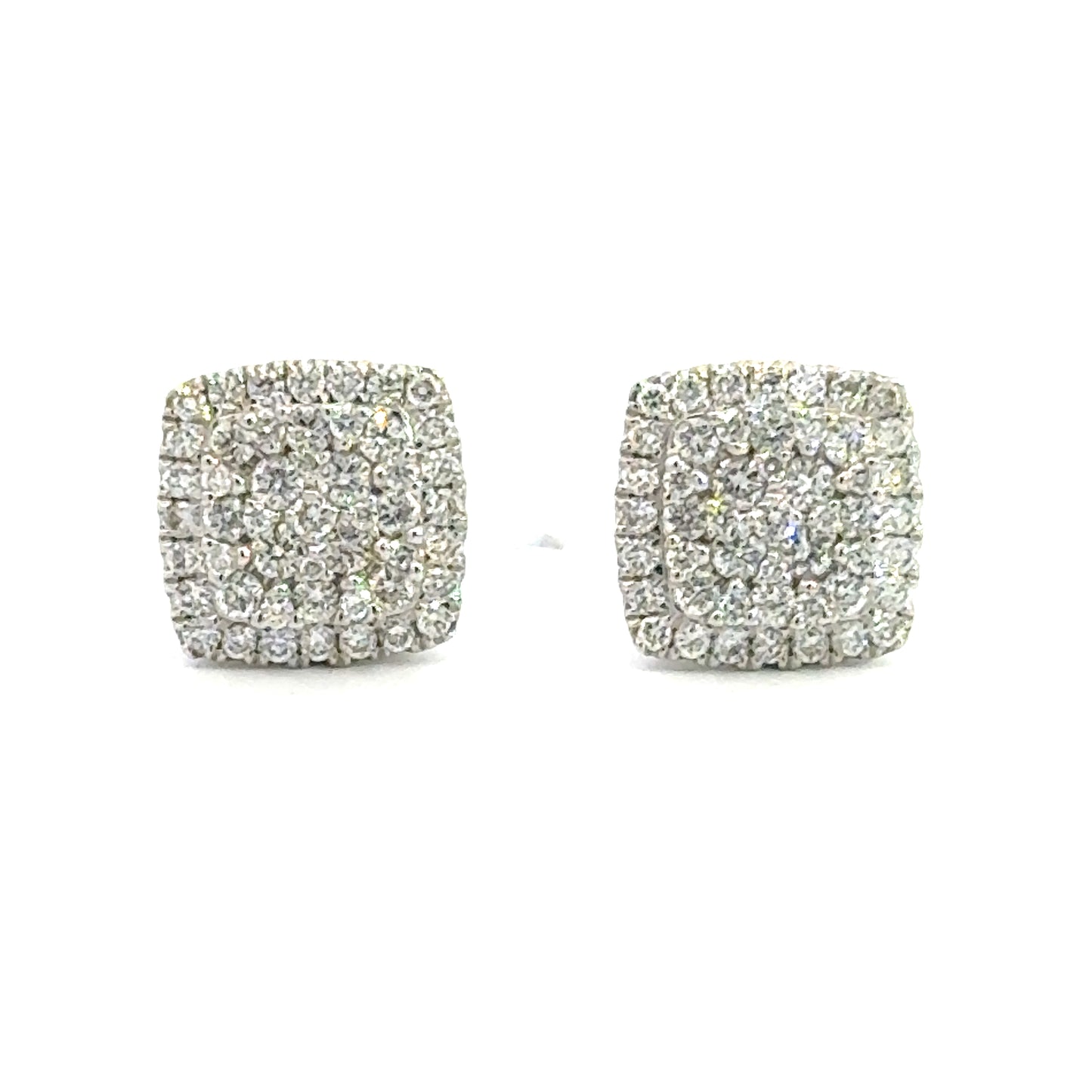18 kt wit gouden vierkante rozet oorknoppen bezet met briljant geslepen diamanten met een totaalgewicht van 1.00 crt. Kleur: Top Wesselton Kwaliteit: VS 13 x 13 mm