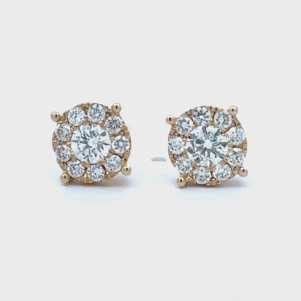 
                      
                        Laad en speel video in Galerijweergave, 14 karaat geel gouden oorbellen bezet met 2 briljant geslepen diamanten met een totaalgewicht van 0.48 crt en 18 briljant geslepen diamanten met een totaalgewicht van 0.41 crt Kleur: Top Wesselton Kwaliteit: VS2 Ø:9.5 mm
                      
                    