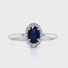 Laden und Abspielen von Videos im Galerie-Viewer, Weißgold Rosettering Oval Blue Romance R 9573

