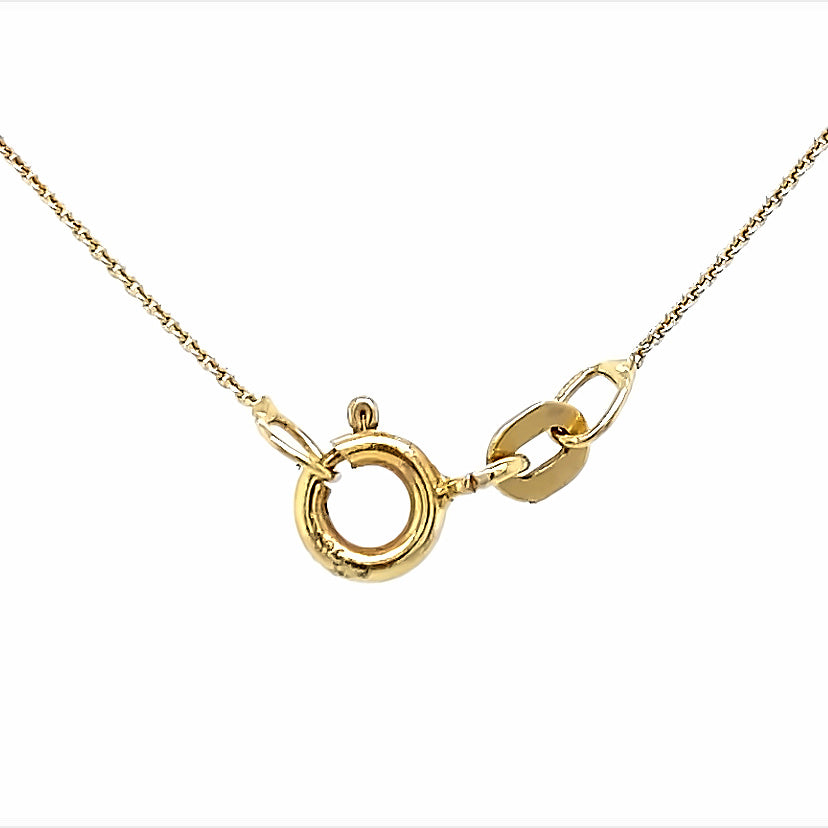 
                      
                        14 karaat geel gouden kettinkje van 1.1 gram en een dikte van 0.8 mm. Schakel: Anker Model: C 2078
                      
                    
