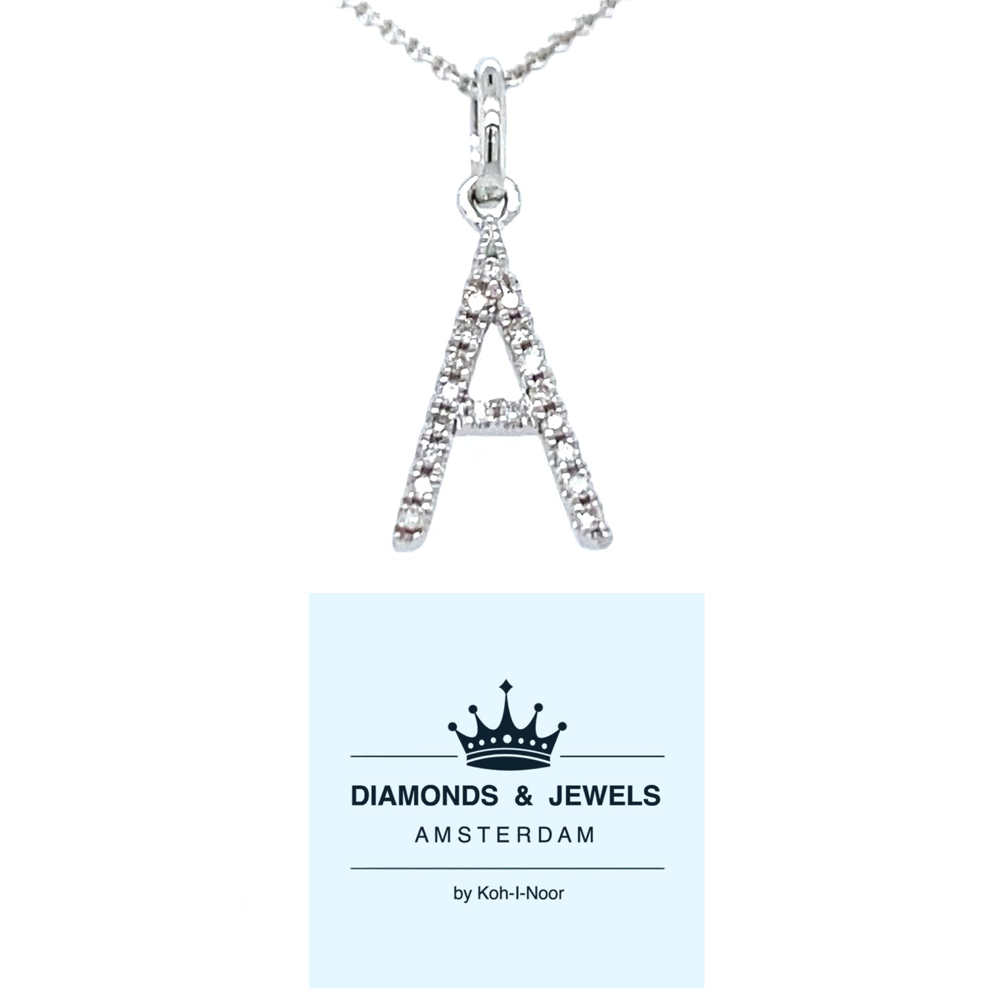 18 karaats Wit gouden diamanten letter A hanger van 0.34 gram. Bezet met 19 briljant geslepen diamanten met een totaalgewicht van 0.34 crt kleur g kwaliteit si Hanger: 14 x 6 mm Model H 2170