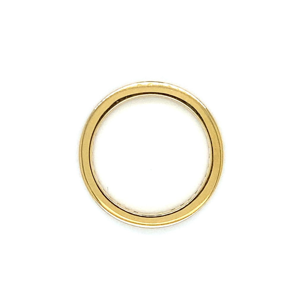 
                      
                        18 karaat geel gouden alliance rijring van 4 gram en 3 mm breed. Bezet met 36 briljant geslepen diamanten met een totaalgewicht van 1.00 rt kleur top wesselton kwaliteit si Model R 7239
                      
                    