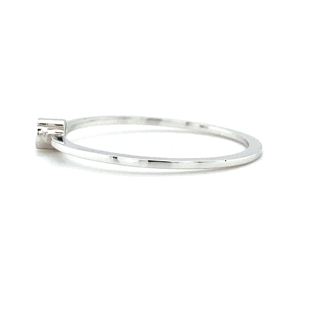 
                      
                        witgouden solitair ring bezet met 1 briljant geslepen diamant van 0.03crt kleur top wesselton kwaliteit si maat 16.5/52 model r8859 €169
                      
                    