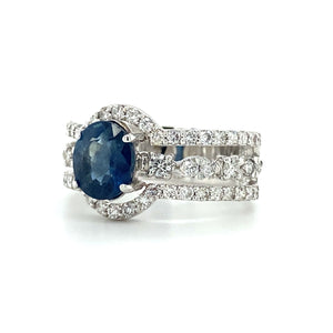 extravagante 18krt fantasie ring met 58 briljant geslepen diamanten met een totaalgewicht van 1.01 crt kleur h kwaliteit si en 1 saffier van 2.13crt maat 17/53 €1950