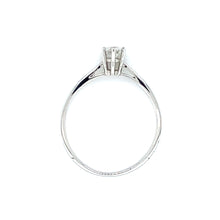 Afbeelding in Gallery-weergave laden, Witgouden solitair ring van 1.6 gram bezet met 1 briljant geslepen diamant van 0.20 crt kleur top wesselton kwaliteit vs Zetting: Ø 4.5 mm Model R 9292
