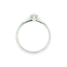 Afbeelding in Gallery-weergave laden, 18 karaat witgouden solitair ring met 1 briljant geslepen diamant van 0.25 crt kleur top wesselton kwaliteit si model r9472 €1430 
