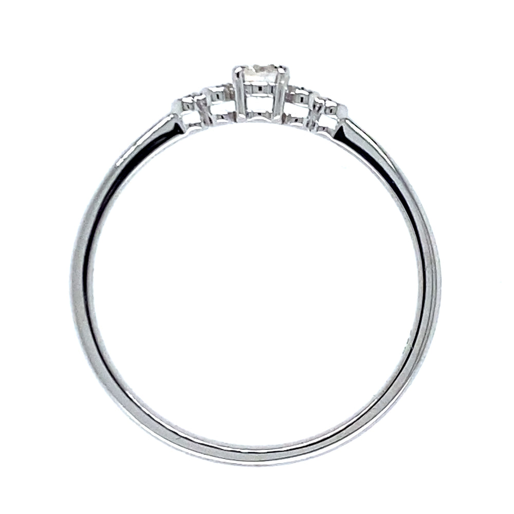 
                      
                        Wit gouden fantasie rij ring Precious R 9601
                      
                    